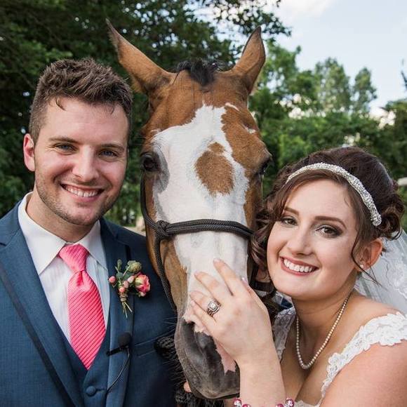 Meet your Posher, Hannah - Picture 1 of 1